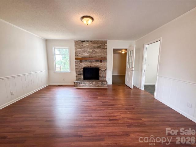 814 Charles Road