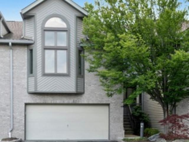 814 Hemlock Ct