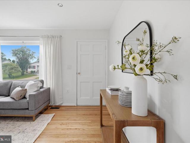 814 W 15Th Street