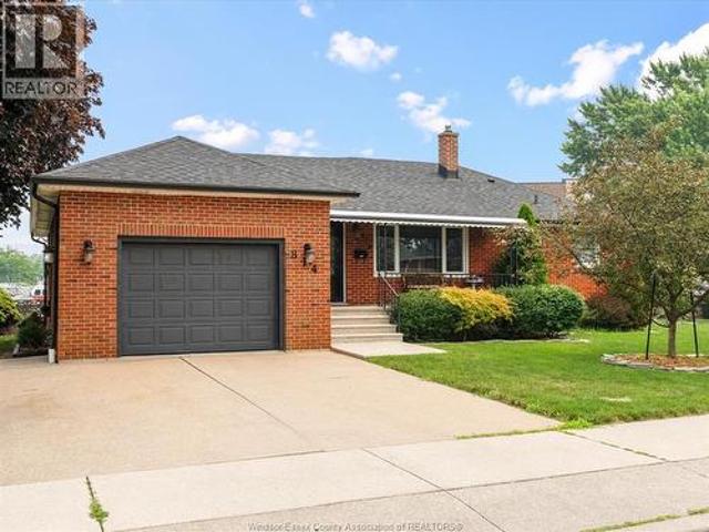 814 Watson Avenue, Windsor, ON, N8S 3S8 house for sale | Listing ID 26017 | Royal LePage