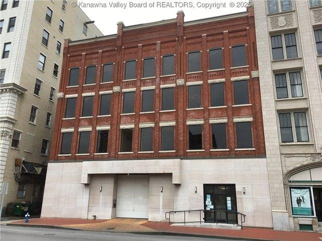 814 Virginia St E Apt 15, Charleston, WV 25301