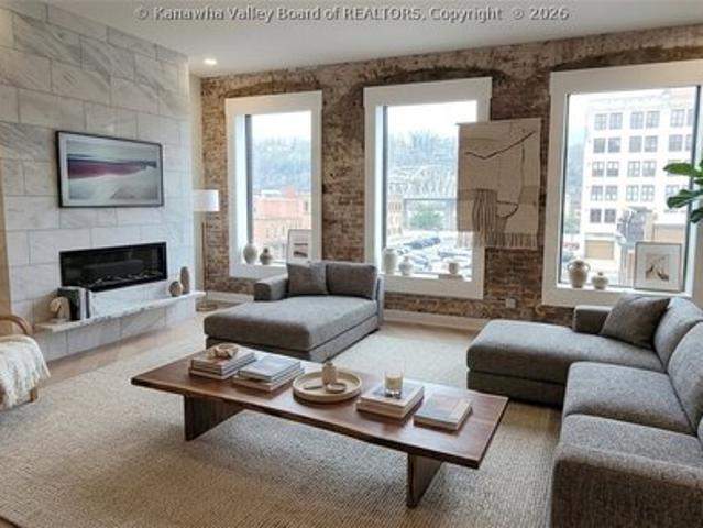 814 Virginia St E Apt 6, Charleston, WV 25301