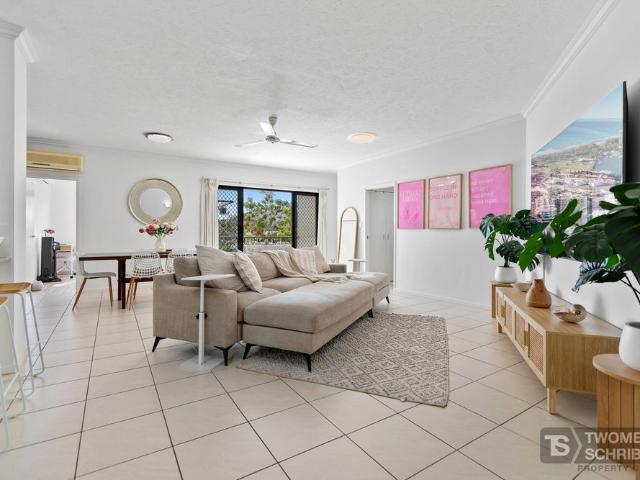 8/15 17 Minnie Street, Cairns City