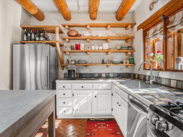 815 E Palace #22, Santa Fe, US, NM