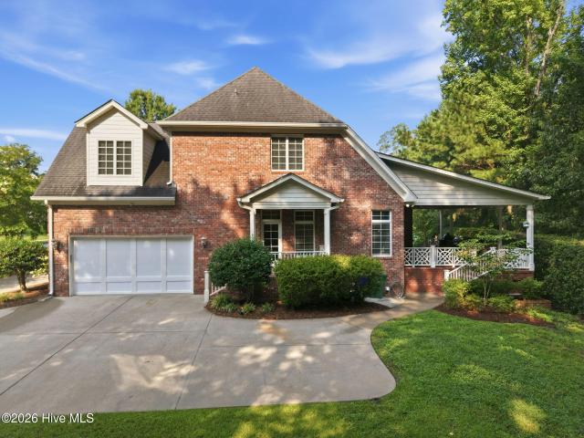 815 Kensington Drive