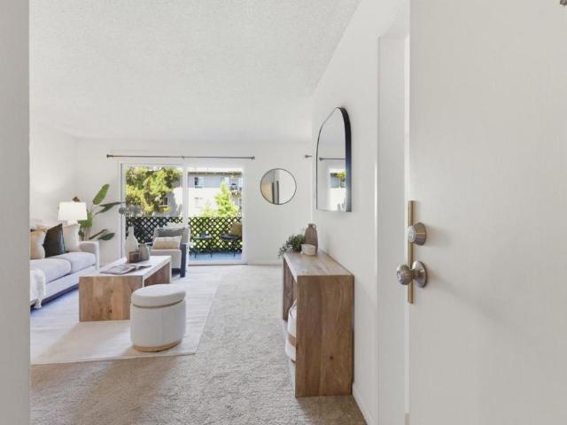 815 N Humboldt Street 302