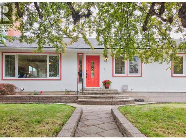 815 Tenth Street, Nelson, BC, V1L 3C6 house for sale | Listing ID 10391 | Royal LePage