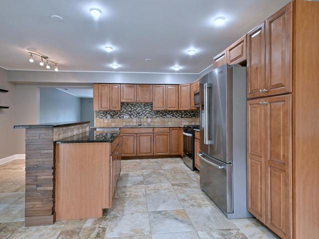 8164 N Carrolton Court