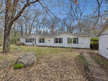 8160 Oday Avenue NE