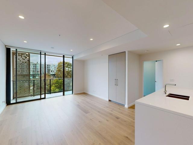 816/19 Partridge Avenue, Castle Hill | Village Property