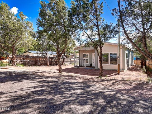 8162 W Apache Drive