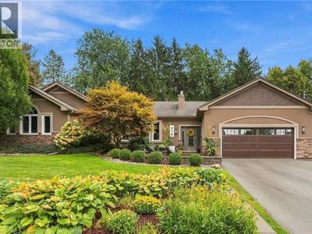 816 Alexander Road, Ancaster, ON, L9G 3E9 house for sale | Listing ID 40870 | Royal LePage