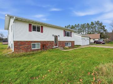 816 E 9th St S, Ladysmith, WI 54848 | MLS #6817