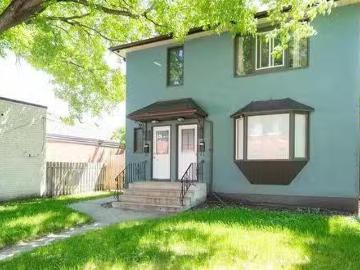 816 St Matthews Avenue, Winnipeg, MB, R3G 0H8 house for sale.