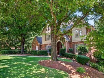 816 Reynolds Crest