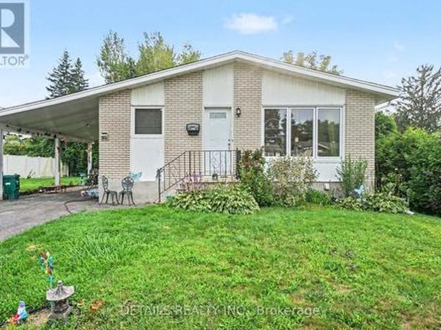 816 Willow Avenue, Ottawa, ON, K1E 1C7 house for lease | Listing ID X13667 | Royal LePage