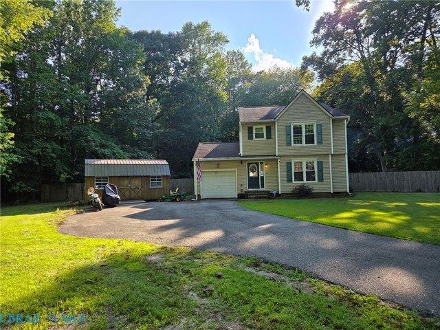 8174 Lord Fairfax Cir, Gloucester, VA 23061