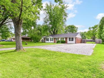 8177 N Poplar Drive
