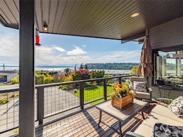 8177 Cultus Dr