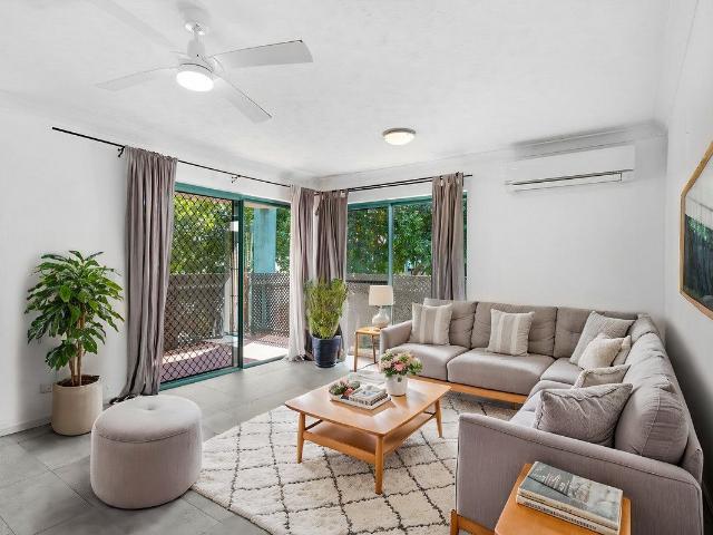 8/17 19 Markeri Street, Mermaid Beach, QLD 4218