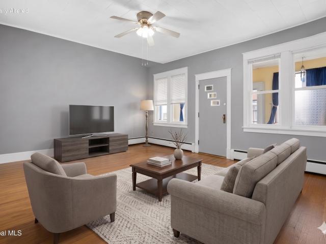 817 24th Street