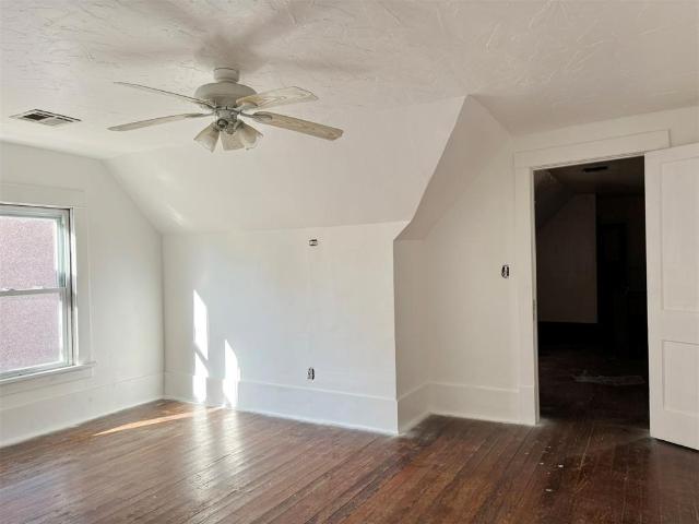 817 7th Street