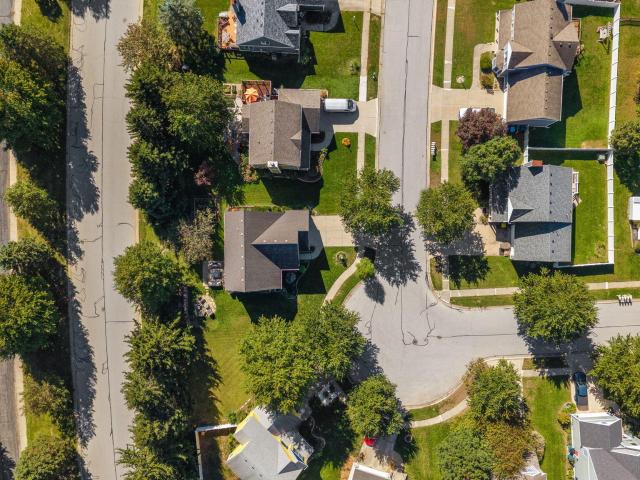 817 Olde Towne Square
