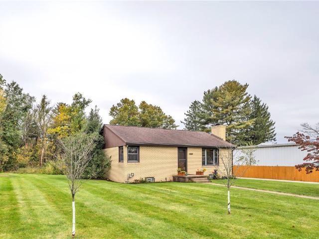 817 Lakeview Dr