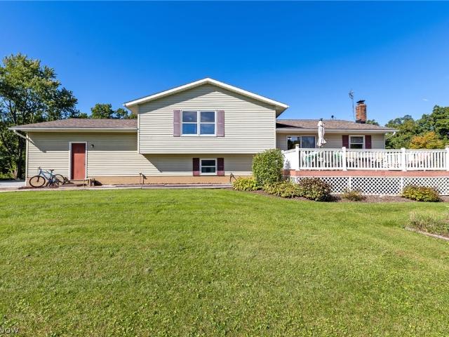 817 Township Road 851