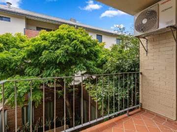 8/181 Oxford Street, Leederville