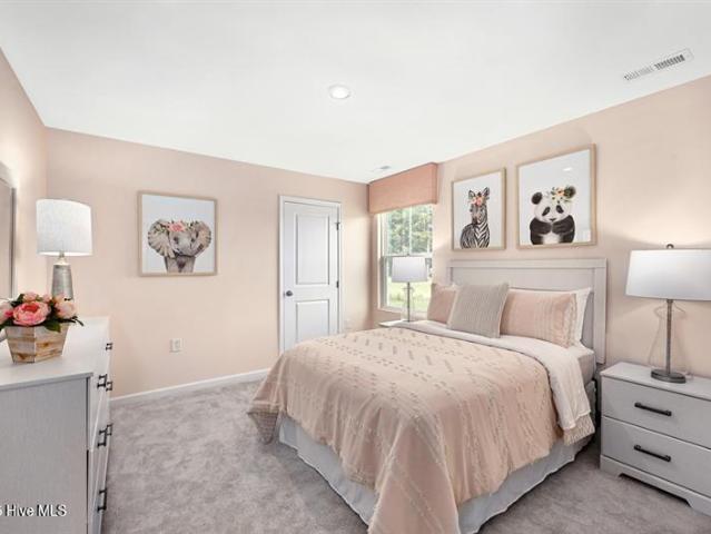 8182 Sterling Oaks Drive NW