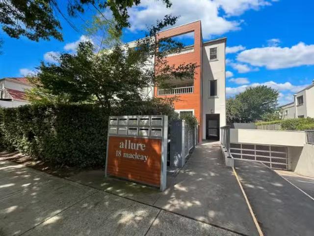 8/18 Mac Leay St, Turner Apartment for rent Listed by Jeshnit.