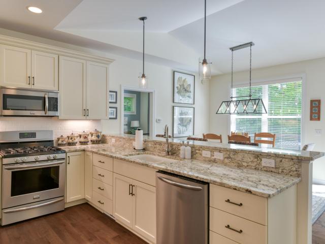 818 N Bay Cliff Drive # #4