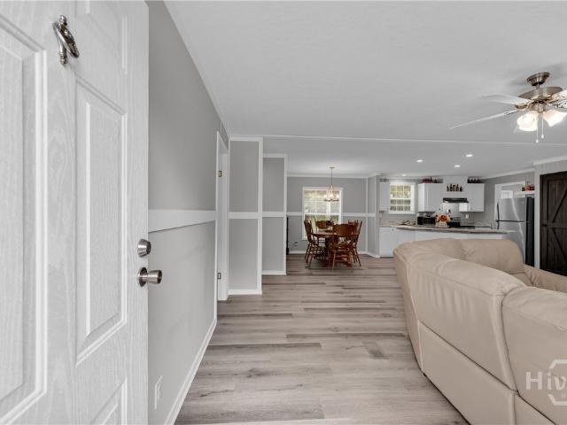 818 N Holcomb Drive