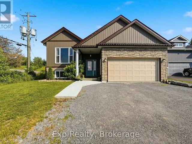 818 Palace Road, Greater Napanee, ON, K7R 3L2 house for sale | Listing ID X13558 | Royal LePage