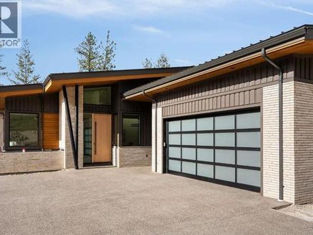 818 Predator Ridge Drive, Vernon, BC, V1H 1G4 house for sale | Listing ID 10384 | Royal LePage