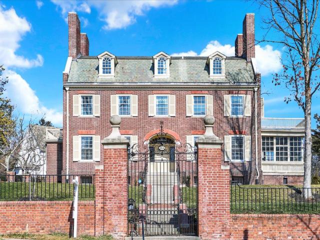 818 W University Pkwy, Baltimore, MD 21210 | MLS #MDBA2205