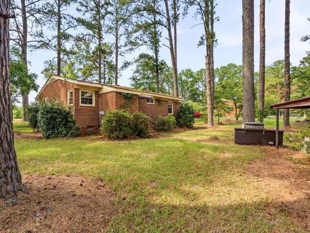 818 Van Warren Road