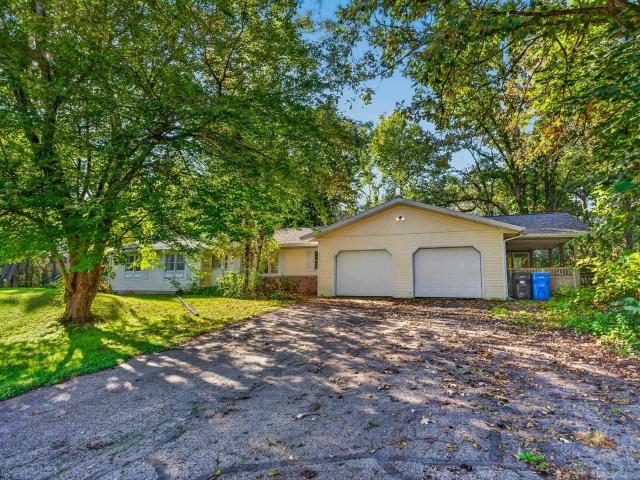 8199 N Riley Road