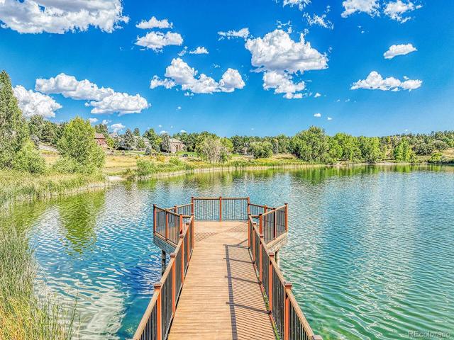 8190 Lakeshore Drive