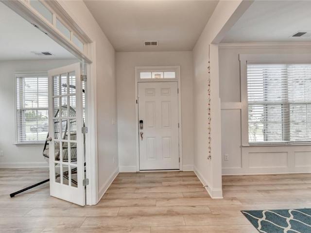 8190 Tiberon Parkway