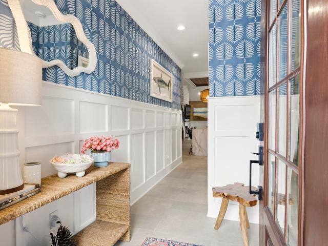 8193 Buffy Pl