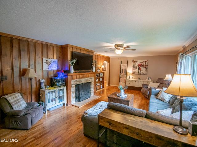 819 Keith Lane
