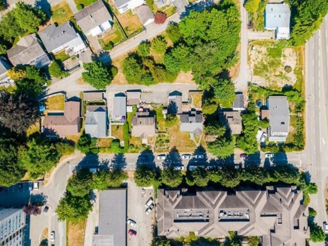 819 Sangster Place, New Westminster, BC, V3L 4L7 house for sale | Listing ID R3165 | Royal LePage
