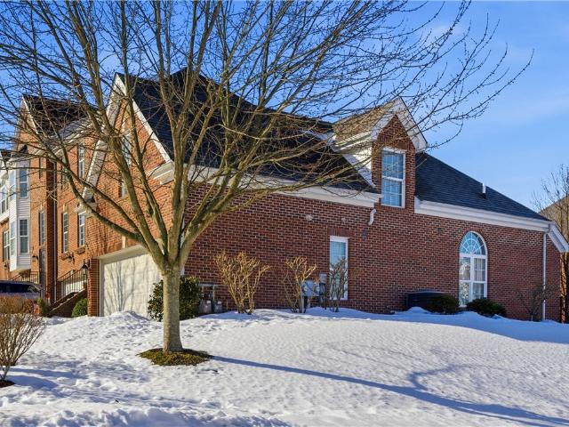 819 Strasburg Drive