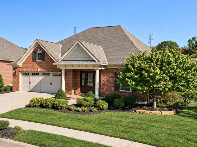 819 Woodside Court