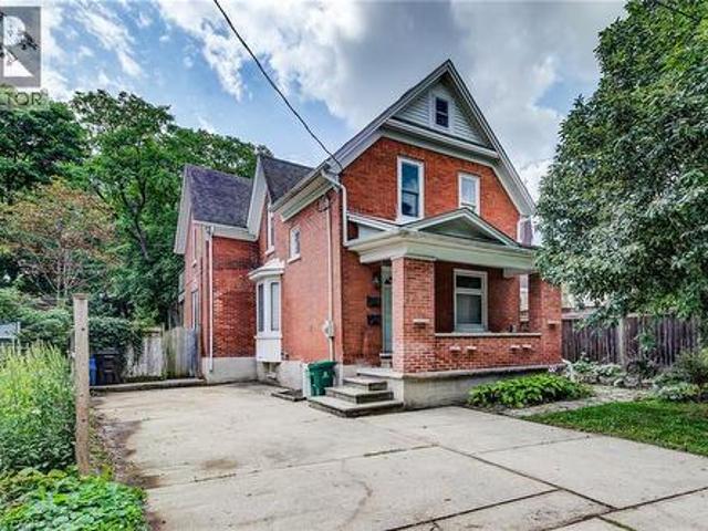 81 Willow Street, Waterloo, ON, N2J 1W3 house for sale | Listing ID 40860 | Royal LePage