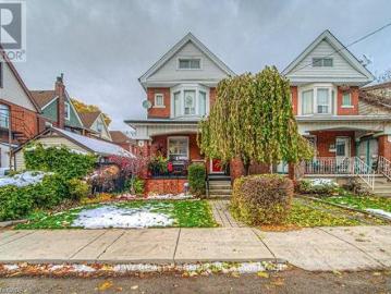 Hamilton, Ontario, Ontario - Parking, Fireplace