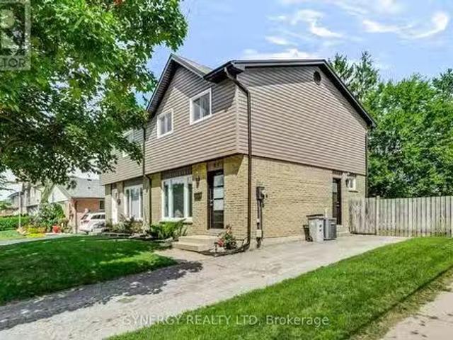 81 Brennan Drive, Strathroy Caradoc Nw, ON, N7G 3S2 house.
