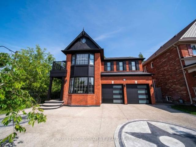 81 Bulmer Crescent, Newmarket, ON, L3X 3K1 house for sale | Listing ID N13774 | Royal LePage